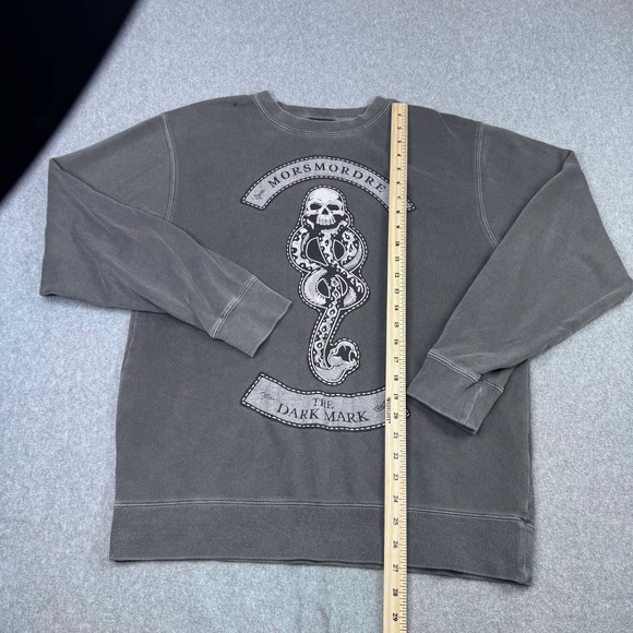 Harry Potter The Dark Mark Nagini Snake Deathly Hollow Adult Pullover Size M - Picture 4 of 6